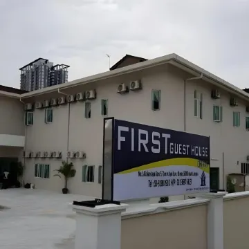 First Guest House Cheras