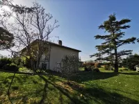 Gaillac House Hotels in Gaillac