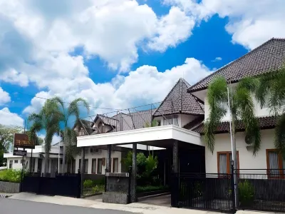 The Priangan Boutique Hotel @ Yos Sudarso Hotel dekat Pasir Hencet