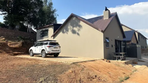 2-bed House in Dullstroom , Blue Crane Estate 66 Hotels in Dullstroom