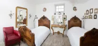 Chateau de La Goujonnerie فنادق في Vouvant