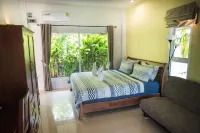 Serenity Resort Koh Chang Hotels in Amphoe Laem Ngop