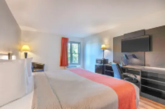 Motel 6 Walton, KY - Richwood - Cincinnati Airport South Hotels in Boone County