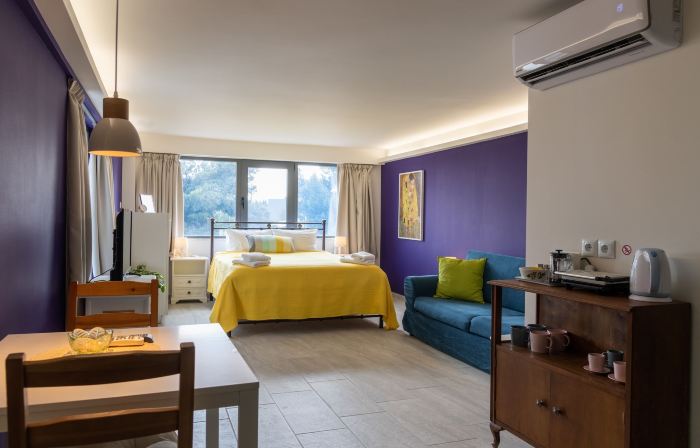 Chroma Lodge Pikermi