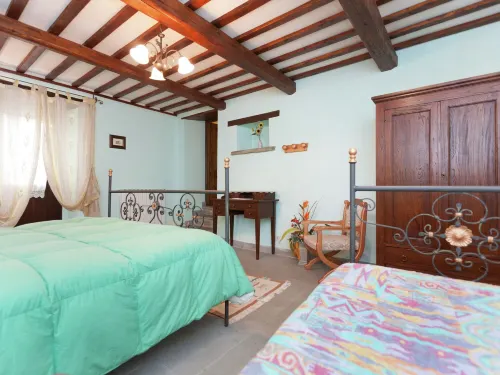 Farmhouse in Apecchio with Pool & Spa