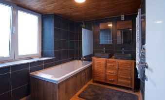 Wonderful Holiday Home in Gouvy with Hot Tub