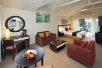 Falls Mountain Retreat Blue Mountains Hotels in Wentworth Falls