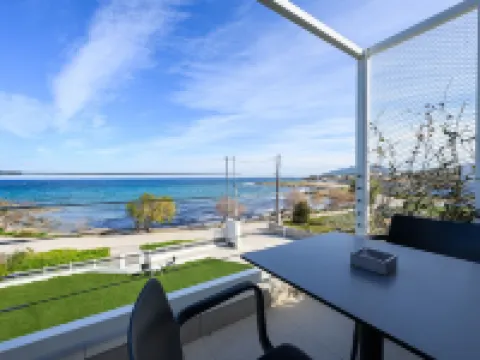 Cubes on the Beach Athens Airport Hoteles en Spata-Artemida