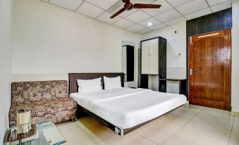 FabHotel Prime Manjeet