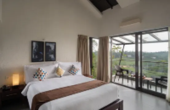 Tea Terrain Resorts & Spa - Infinity Pools