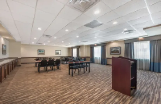 拉格蘭奇貝斯特韋斯特優質套房酒店 費耶特縣酒店