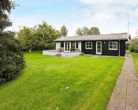 6 Person Holiday Home in Dronningmølle-by Traum Hotels in Dronningmolle