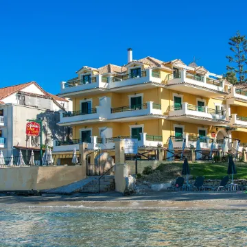 Andreolas Luxury Suites