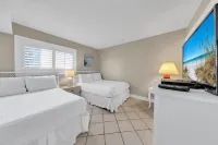 Destin on the Gulf 607 - Updated Gulf Front Property at Destin on the Gulf