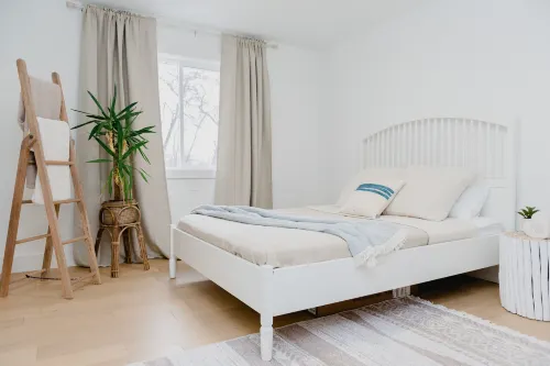 Lakecroft Hotels in Prince Edward County