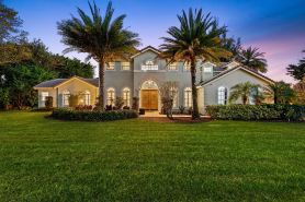 Family Estate Wprivate Pool Basketball Court