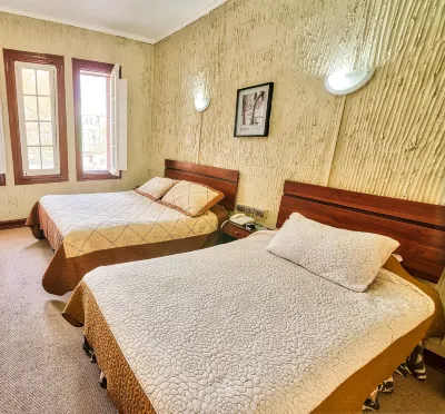 Si Hotel Các khách sạn ở Estacion Central