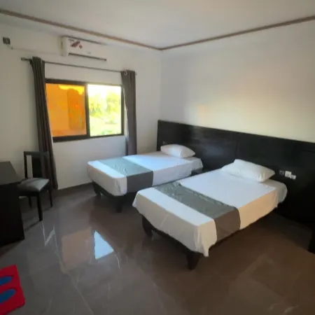 Airport inn Hotel Lome