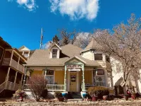 All Seasons Inn