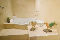 Lagos Del Calafate - Bathtub