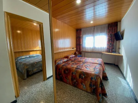 Hotel Sant Antoni Отели в г. Сеткасес