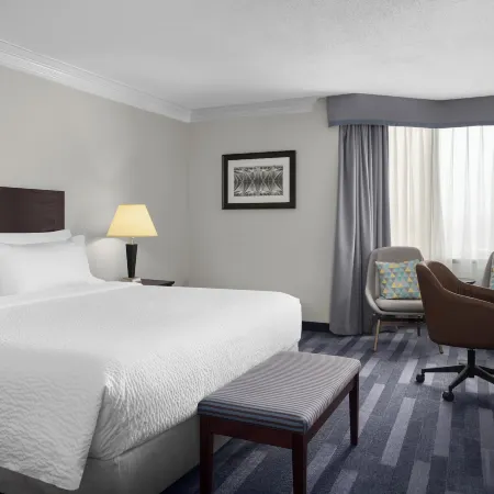 Holiday Inn OTTAWA EAST by IHG