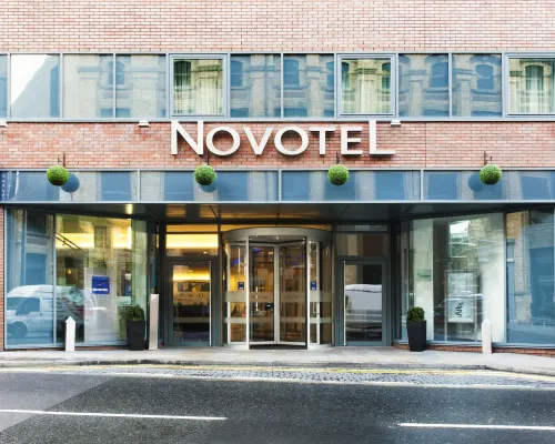 Novotel Liverpool Centre Hotels near Bluecoat