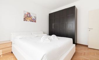 Santa Rita Roomy Apartments