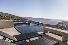 Nimbus Santorini