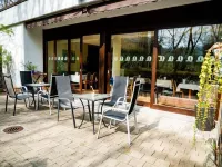 奎倫霍夫巴特烏拉赫酒店