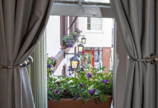 The Royal Oak Pub - Housity