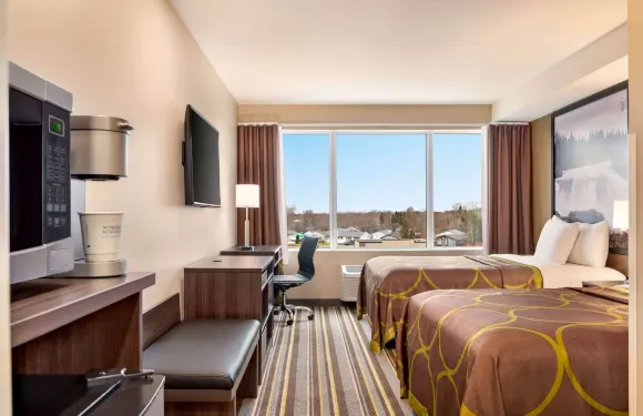 湯普森温德姆速8酒店