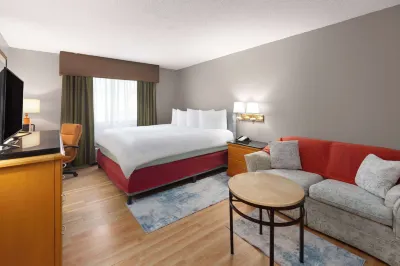 Travelodge by Wyndham Redwood Falls Hotels in Redwood Falls