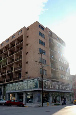 Hotel Calvete Hotels near Plaza de Toros Torreon