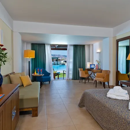 Giannoulis – Cavo Spada Luxury Sports & Leisure Resort & Spa