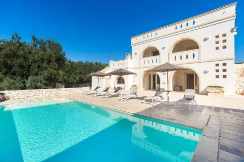 Luxury Masseria Don Salvatore with Pool Terrace - Villas