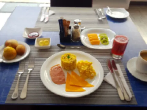 Hotel El Conquistador Hoteles en Cuenca