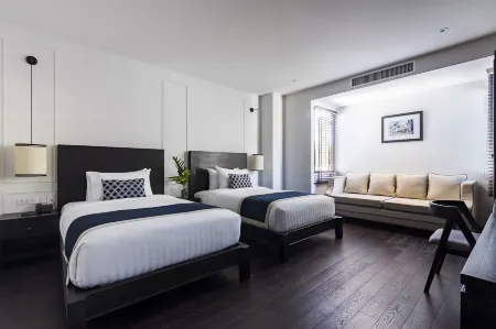 Cheeva Dee Hotel