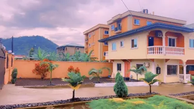 Stunning 3-Bedrooms GuestHouse in Limbe Cameroon Hotels in Buea