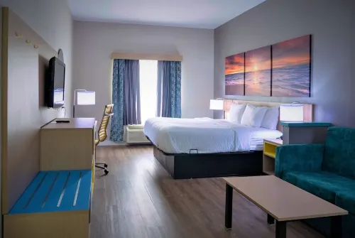 Days Inn & Suites by Wyndham Savannah North I-95 Hotel a Port Wentworth