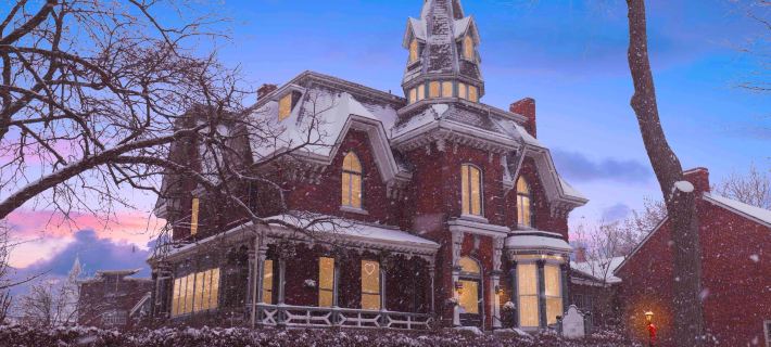 Hochelaga Inn Hotels in Kingston