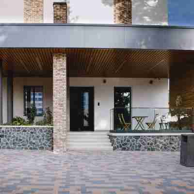 EcoDor Hotel Exterior