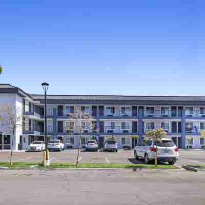 海蘭酒店-近帕薩迪納市政中心 Hotel Exterior