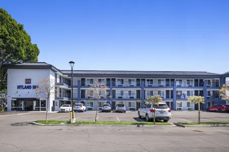 Hyland Inn Near Pasadena Civic Center