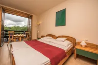 Petneházy Aparthotel - Mountain View
