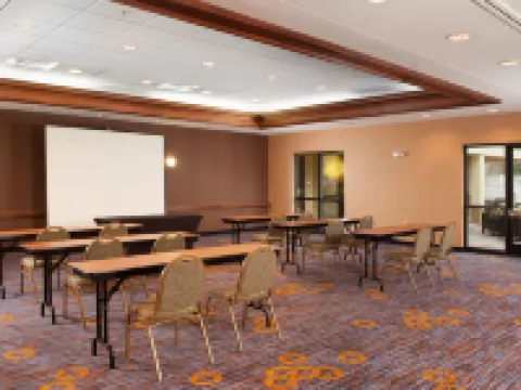 Courtyard by Marriott Charlotte Gastonia โรงแรมในแกสโตเนีย