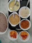Subhas Tourist Hotel - sarapan