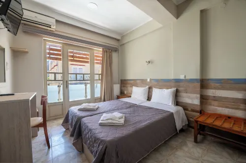 Bikakis Family Apartments - balcony