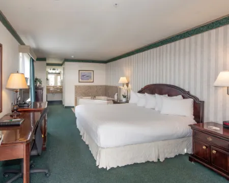 Emerald Dolphin Inn & Mini Golf Hoteles en Fort Bragg