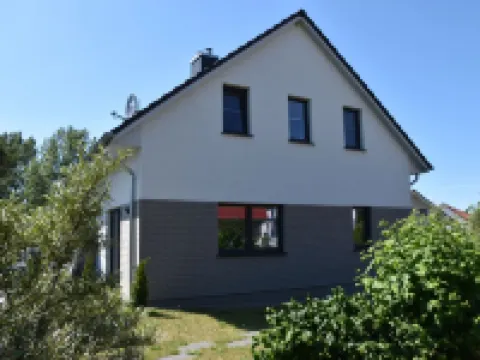 Sauna, whirlpool, fireplace, 3TV, WiFi, 2 bedrooms, SKY TV, terrace, LAST MINUTE Hotels in Fuhlendorf